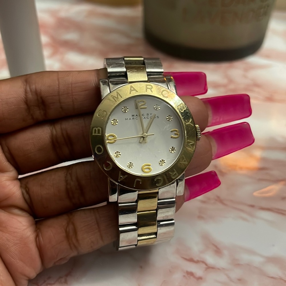 MARC BY MARC JACOBS AMY SILVER DIAL TWO-TONE LADIES WATCH MBM3139